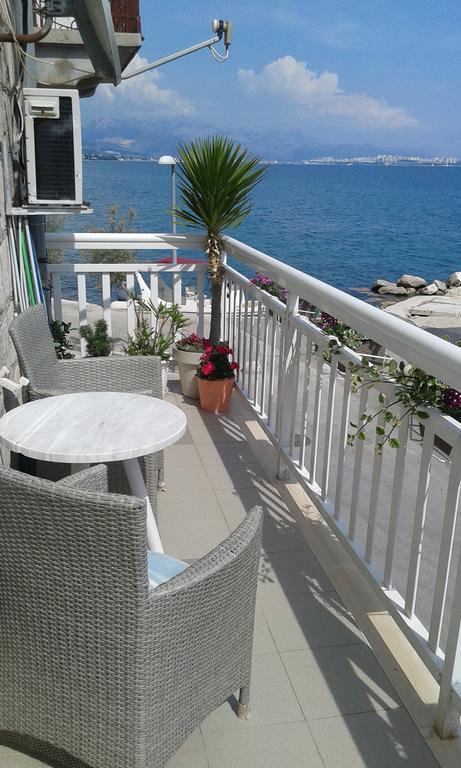 Apartment Andela Kastela Luaran gambar