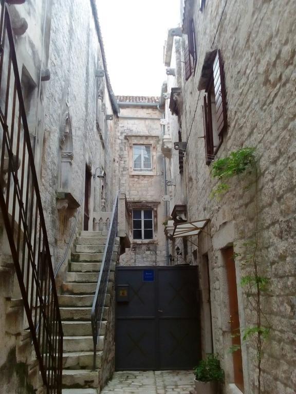 Apartment Andela Kastela Luaran gambar